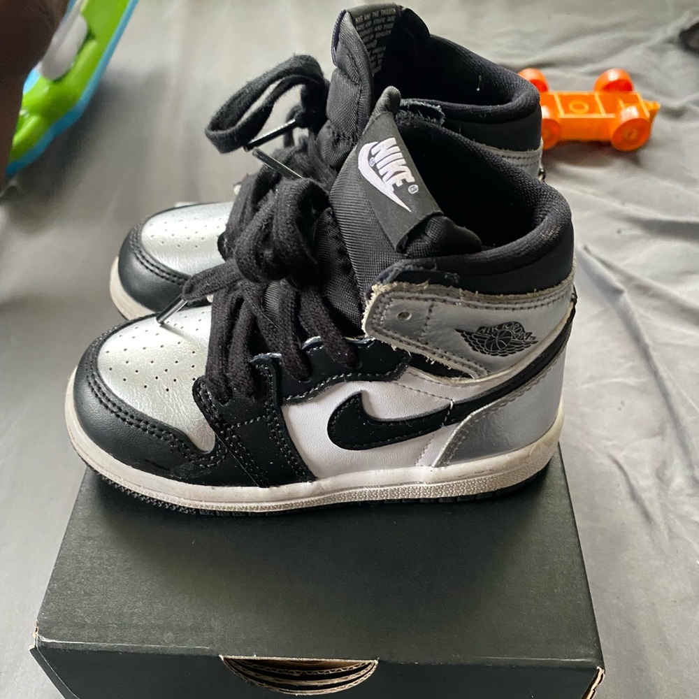 Jordan 1  OG Silver Toe Toddler